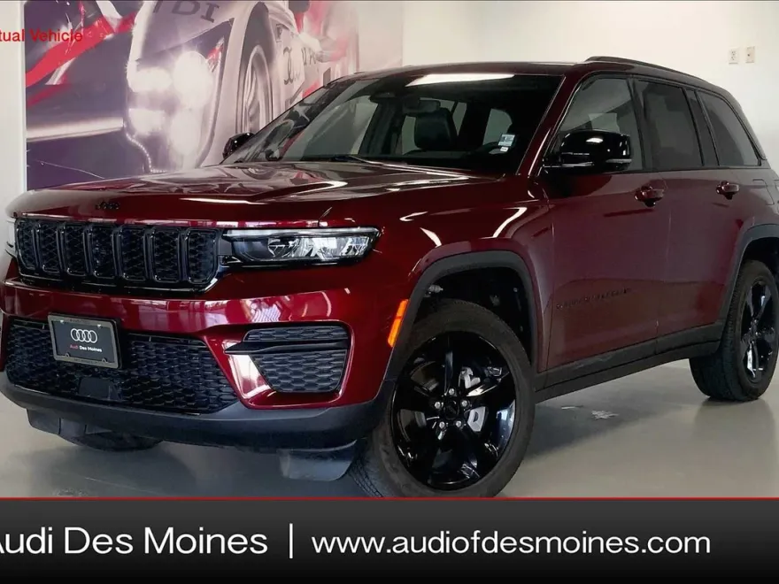 2023 Jeep Grand Cherokee Altitude photo 1