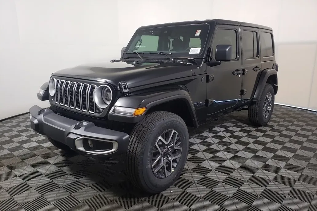 2025 Jeep Wrangler Sahara photo 1