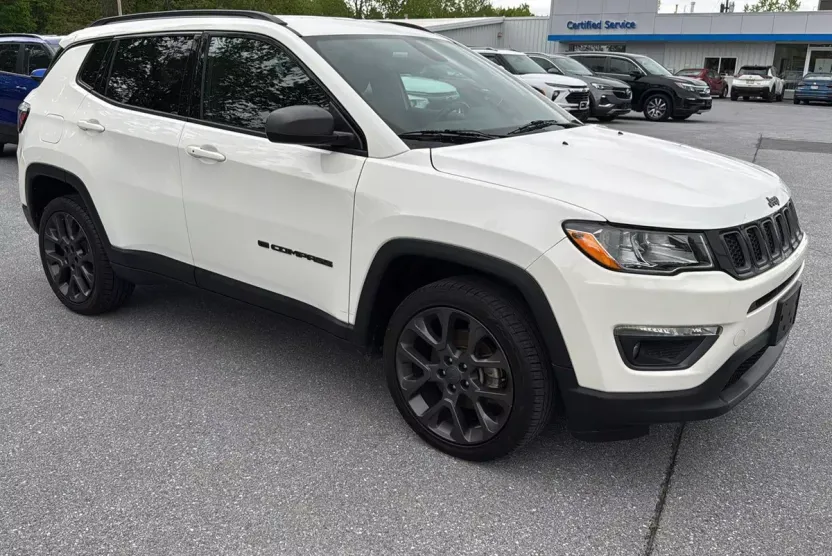 2021 Jeep Compass Altitude photo 1