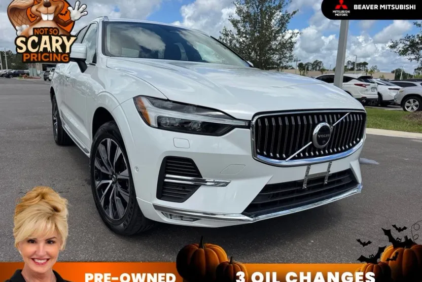 2023 Volvo XC60 B5 Plus photo 1