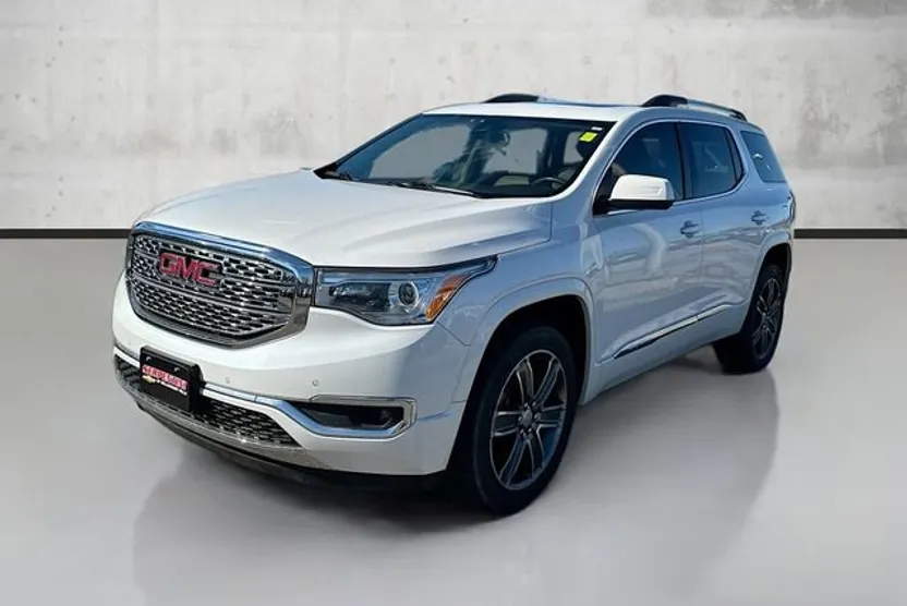 2019 Gmc Acadia Denali photo 1