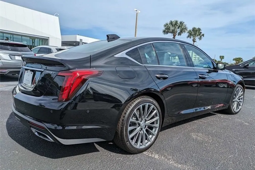 2025 Cadillac CT5 Premium Luxury photo 1