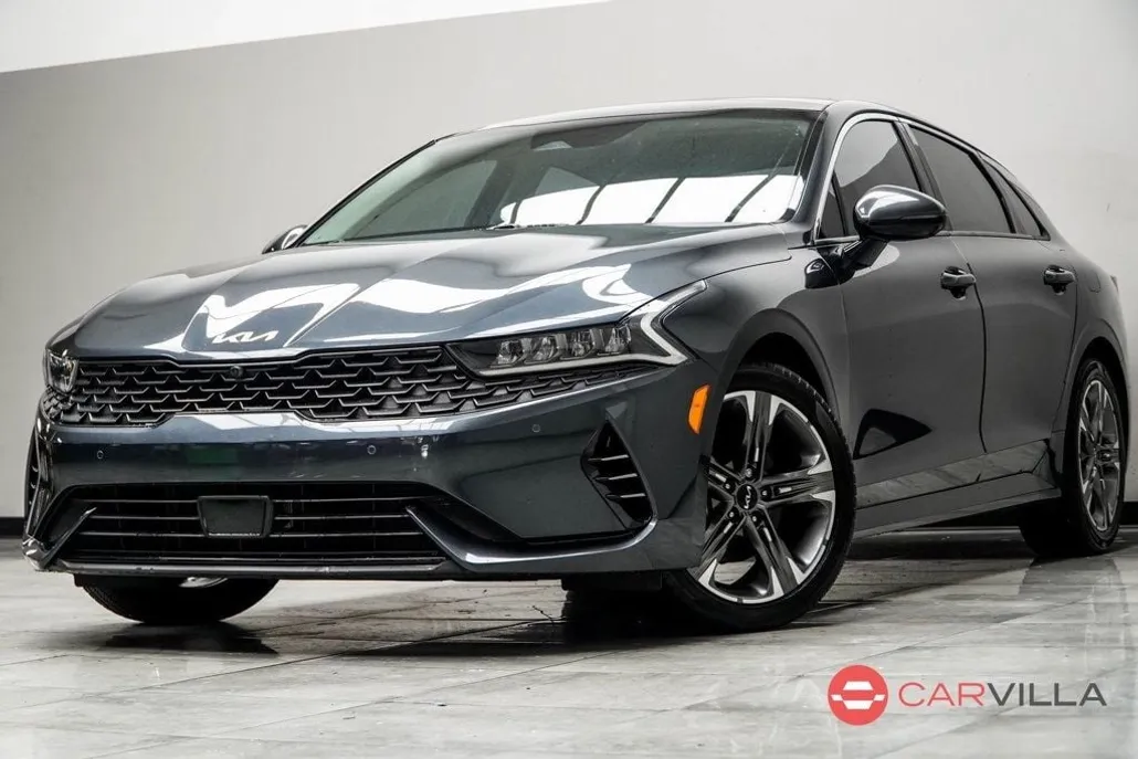 2022 Kia K5 EX photo 1