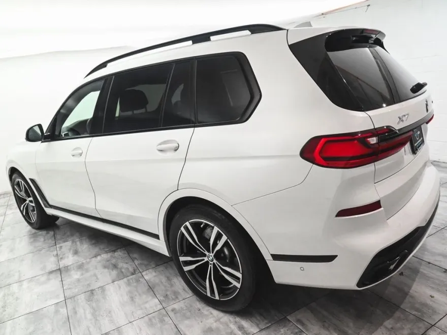 2022 Bmw X7 xDrive40i photo 1