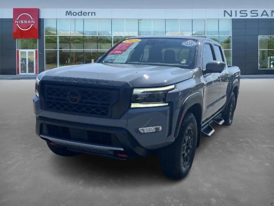 2023 Nissan Frontier PRO-4X photo 1