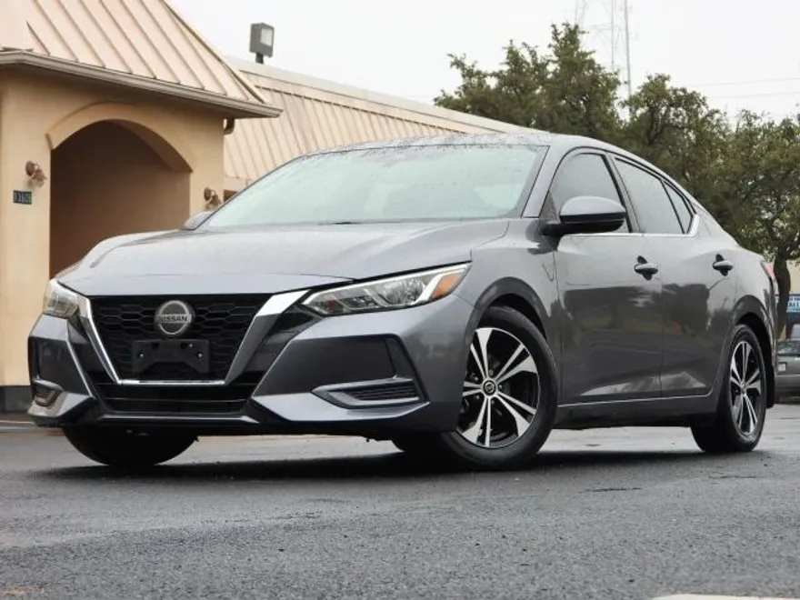2020 Nissan Sentra SV photo 1