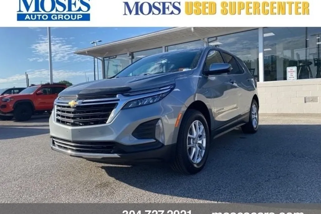 2024 Chevrolet Equinox LT photo 1