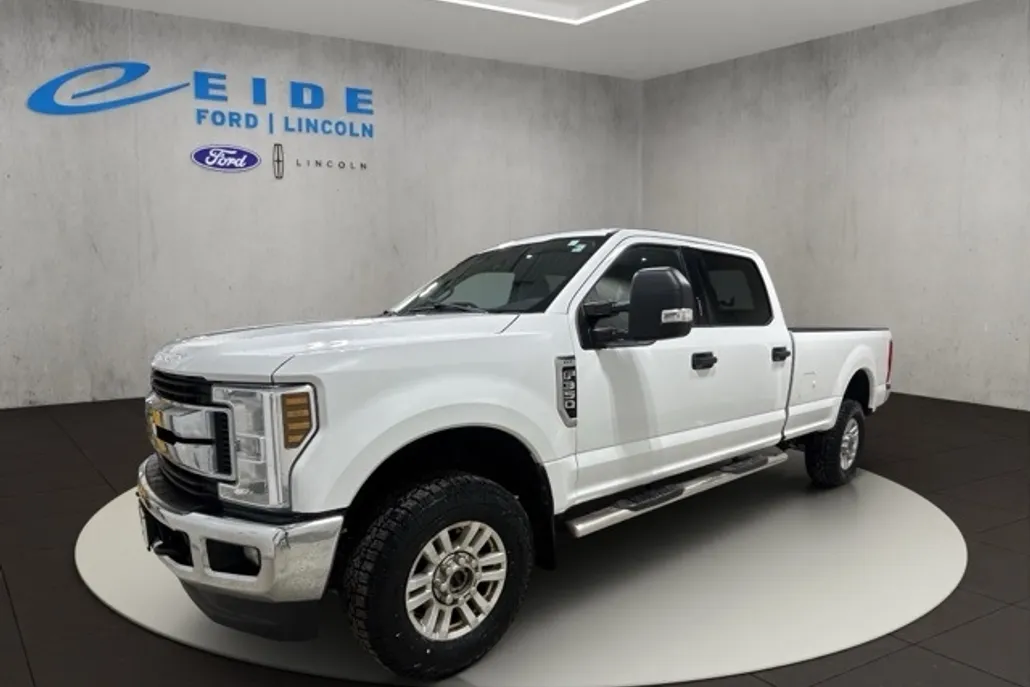2018 Ford F-350 XLT photo 1