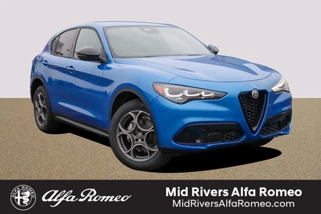 2025 Alfa Romeo Stelvio Sprint photo 1