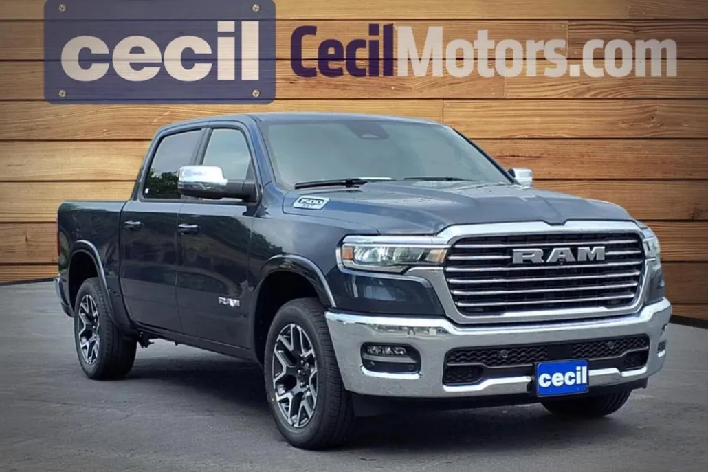 2025 Ram 1500 Laramie photo 1