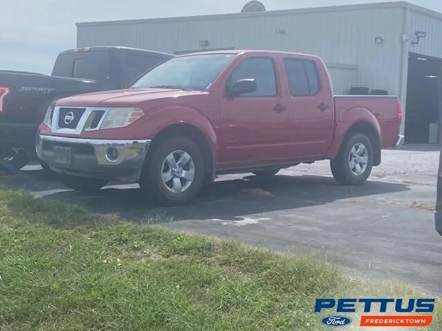 2009 Nissan Frontier SE photo 1
