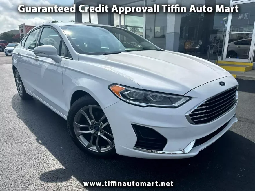 2020 Ford Fusion SEL photo 1