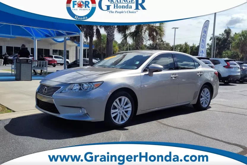 2015 Lexus ES 350 photo 1
