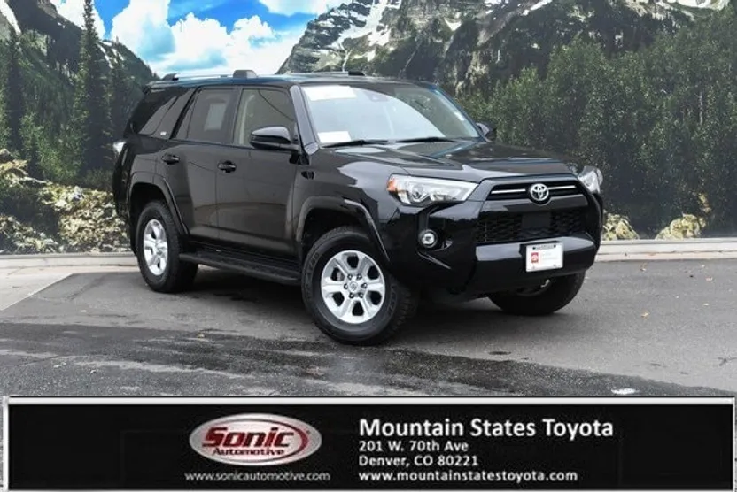 2024 Toyota 4Runner SR5 photo 1