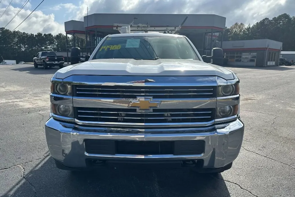 2015 Chevrolet Silverado 2500HD photo 1