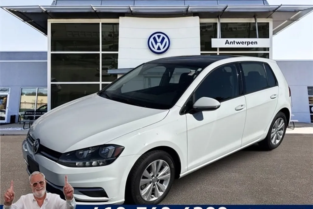 2018 Volkswagen Golf SE photo 1