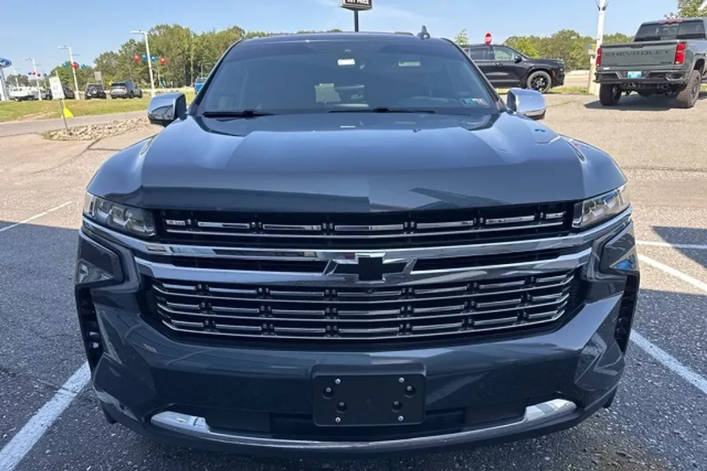 2021 Chevrolet Tahoe Premier photo 1