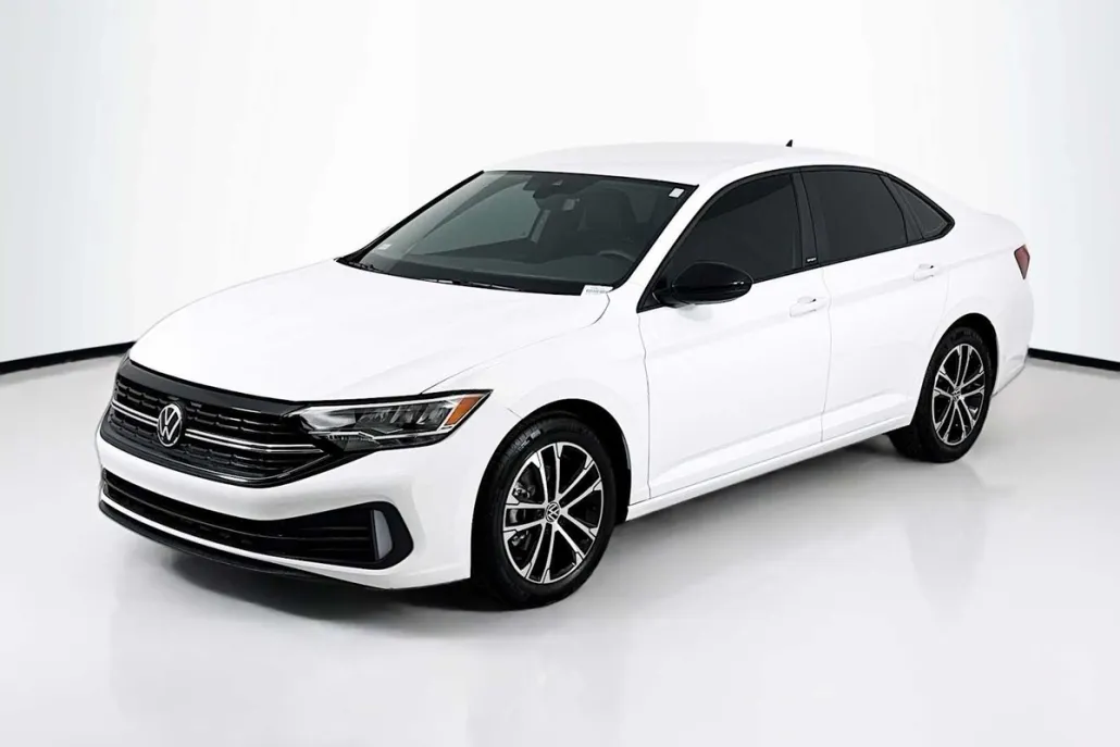 2024 Volkswagen Jetta Sport photo 1