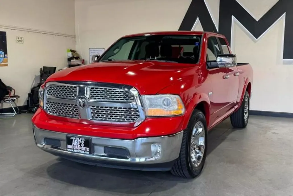 2014 Ram 1500 Laramie photo 1