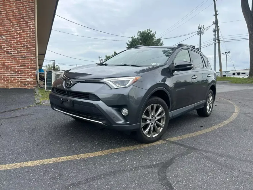 2016 Toyota RAV4 Limited Sport photo 1