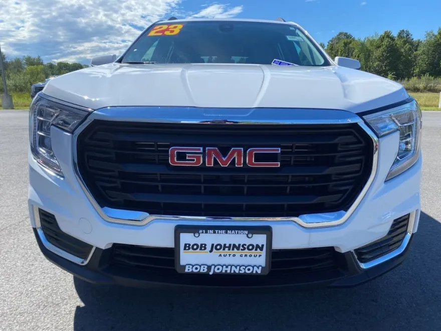 2023 Gmc Terrain SLE photo 1