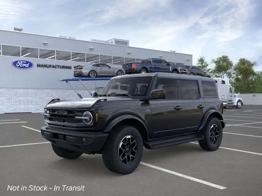 2025 Ford Bronco Outer Banks photo 1