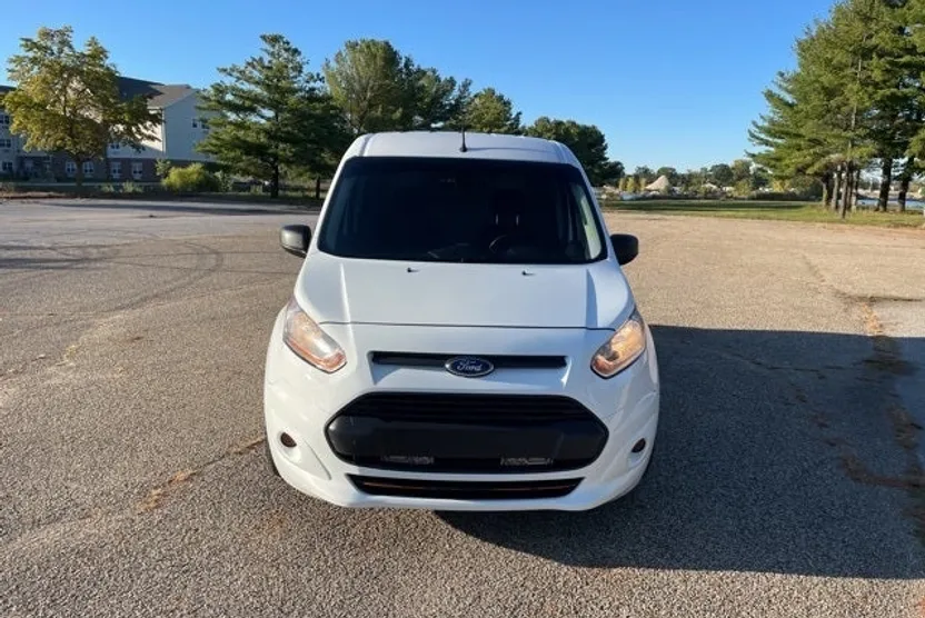 2016 Ford Transit Connect XLT Cargo photo 1