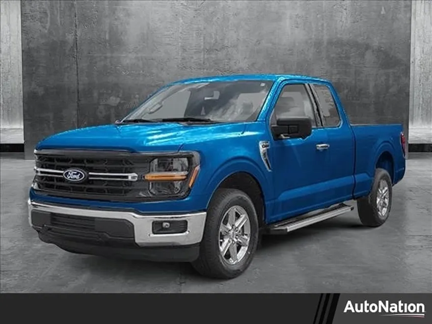 2025 Ford F-150 XLT photo 1
