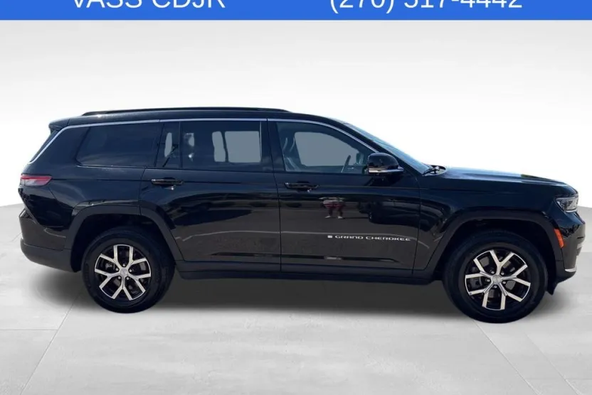 2024 Jeep Grand Cherokee Limited photo 1