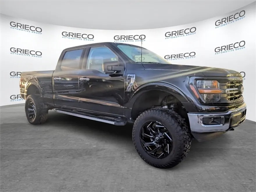2024 Ford F-150 XLT photo 1