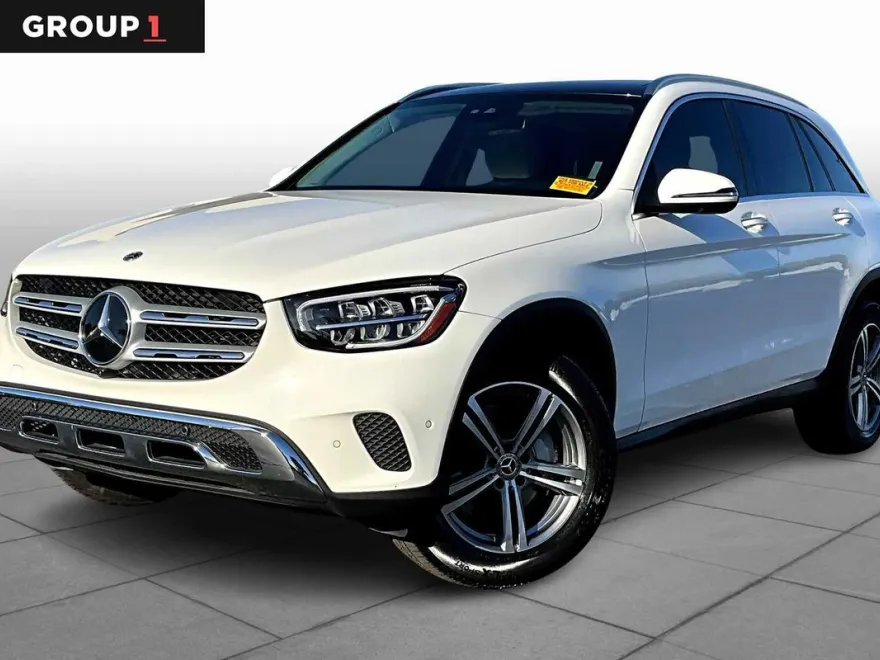 2022 Mercedes Benz GLC 300 photo 1