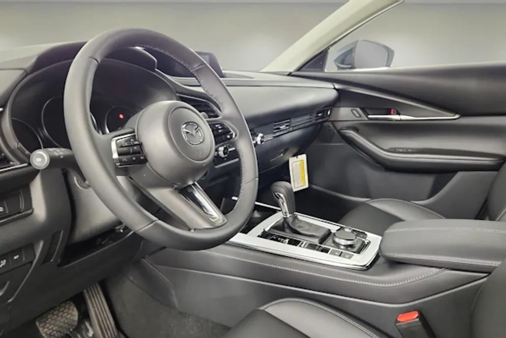 2025 Mazda CX-30 2.5 S Preferred photo 1