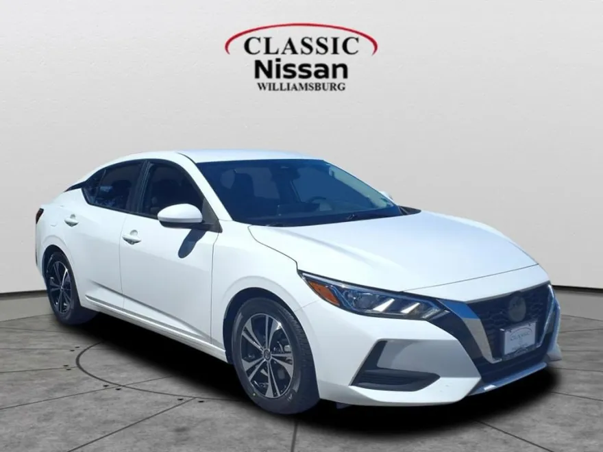 2022 Nissan Sentra SV photo 1