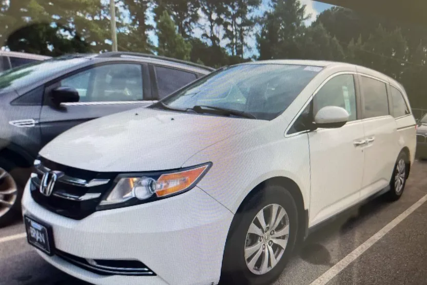 2015 Honda Odyssey EX-L photo 1
