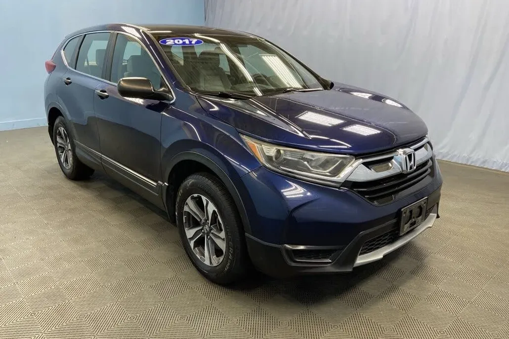2017 Honda CR-V LX photo 1