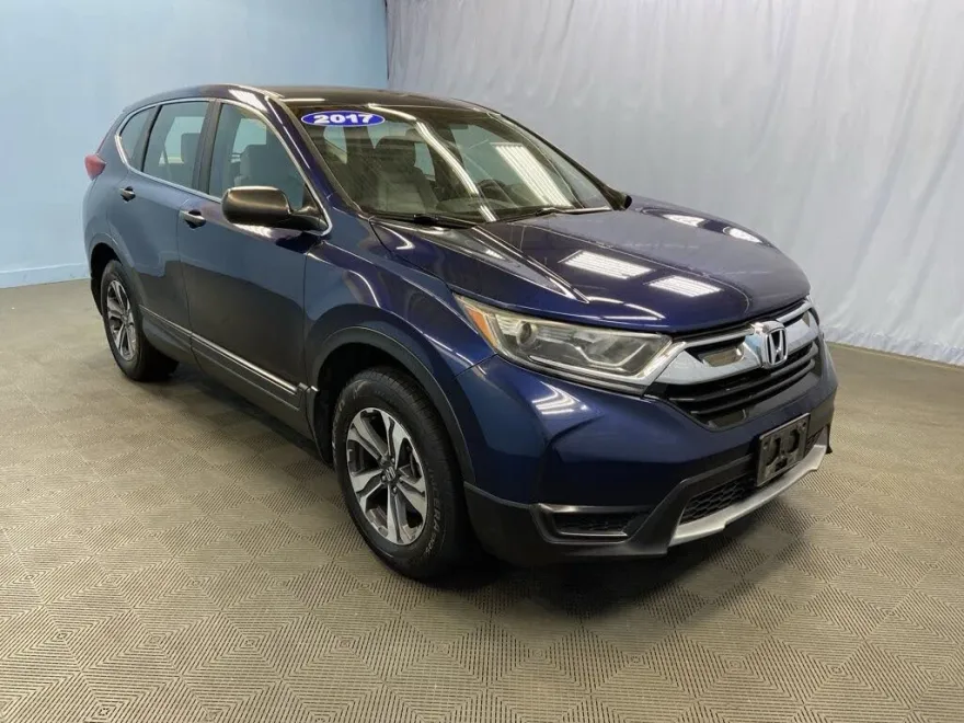 2017 Honda CR-V LX photo 1