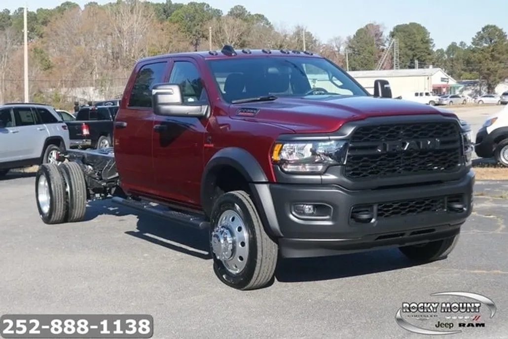 2024 Ram 5500 Tradesman photo 1