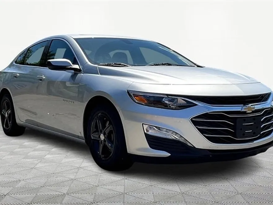 2022 Chevrolet Malibu 1LT photo 1