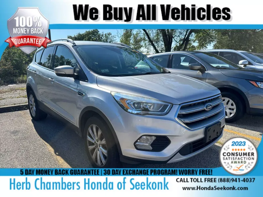 2017 Ford Escape Titanium photo 1