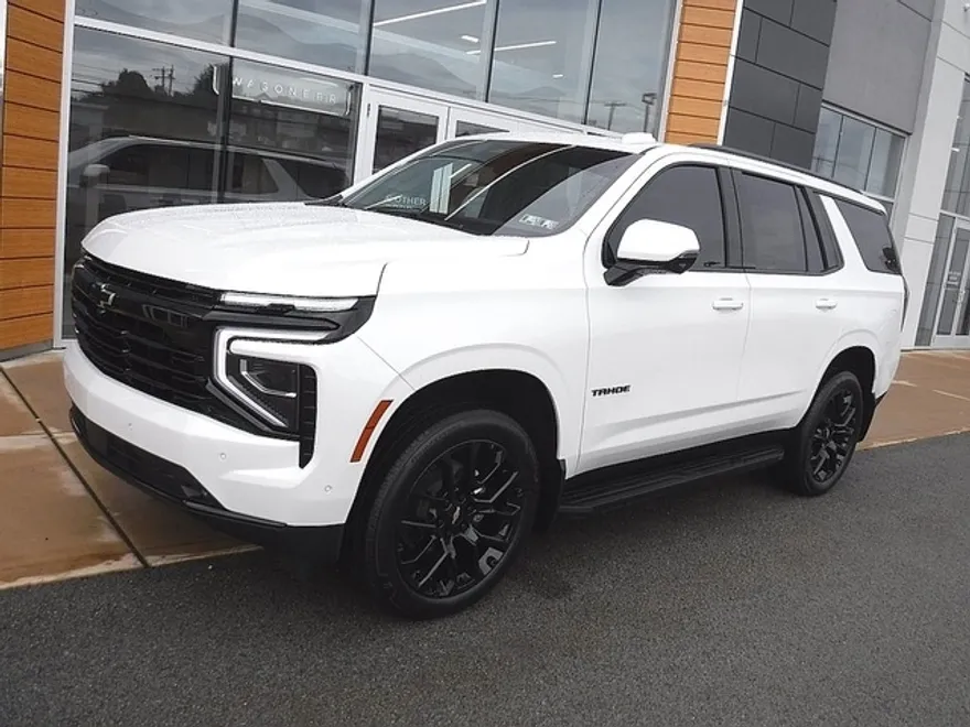 2025 Chevrolet Tahoe RST photo 1