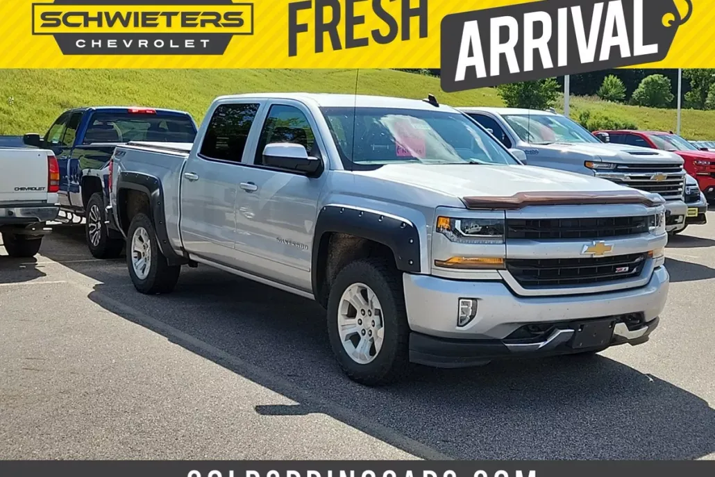 2016 Chevrolet Silverado 1500 LT photo 1