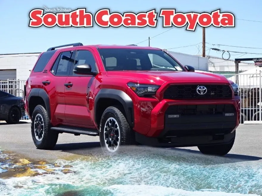 2025 Toyota 4Runner TRD Off-Road photo 1