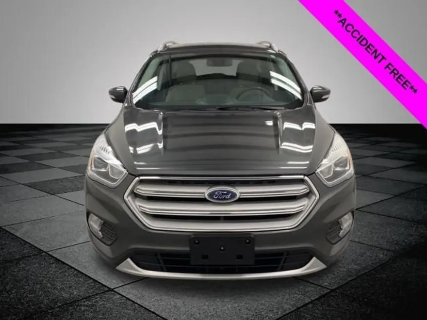 2017 Ford Escape Titanium photo 1