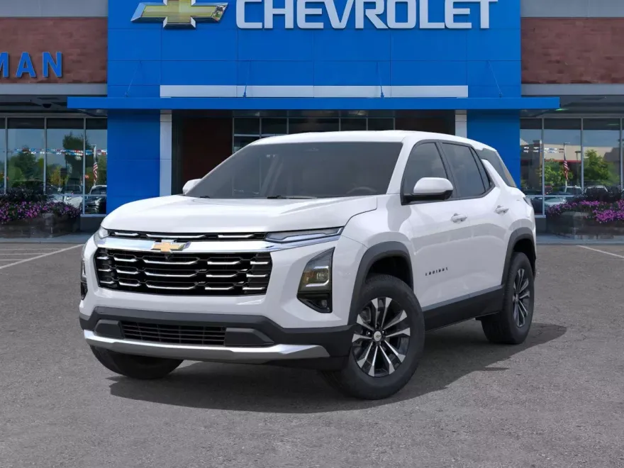 2026 Chevrolet Equinox LT photo 1