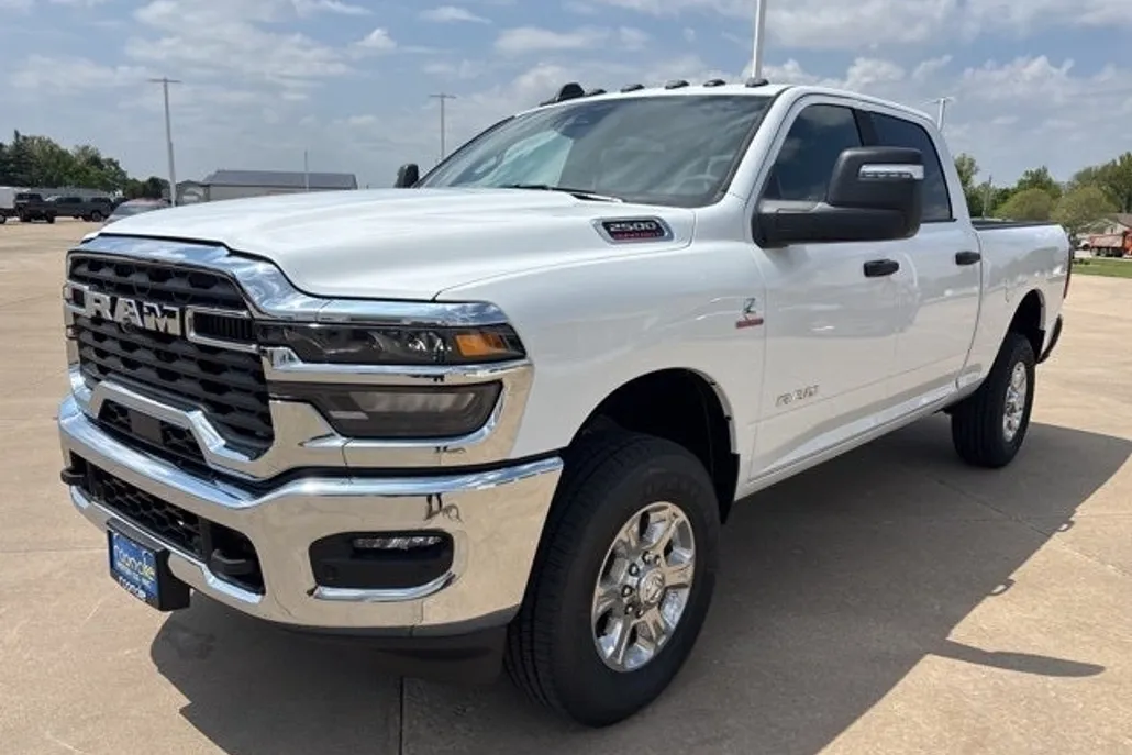 2025 Ram 2500 Big Horn photo 1