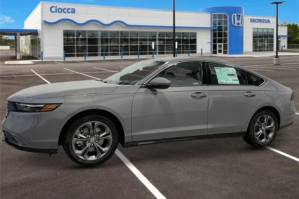 2025 Honda Accord Hybrid EX-L photo 1