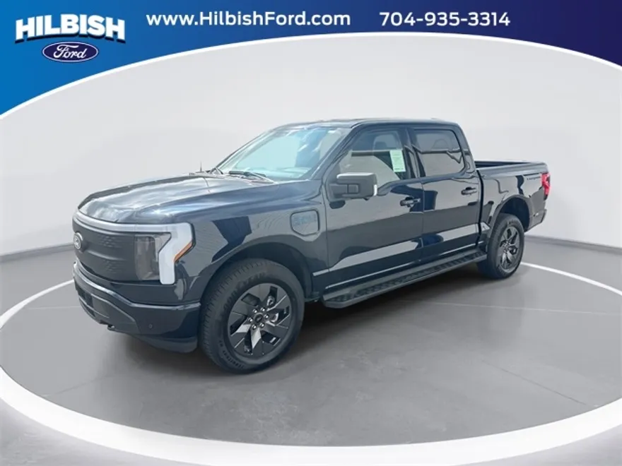 2025 Ford F-150 Lightning photo 1