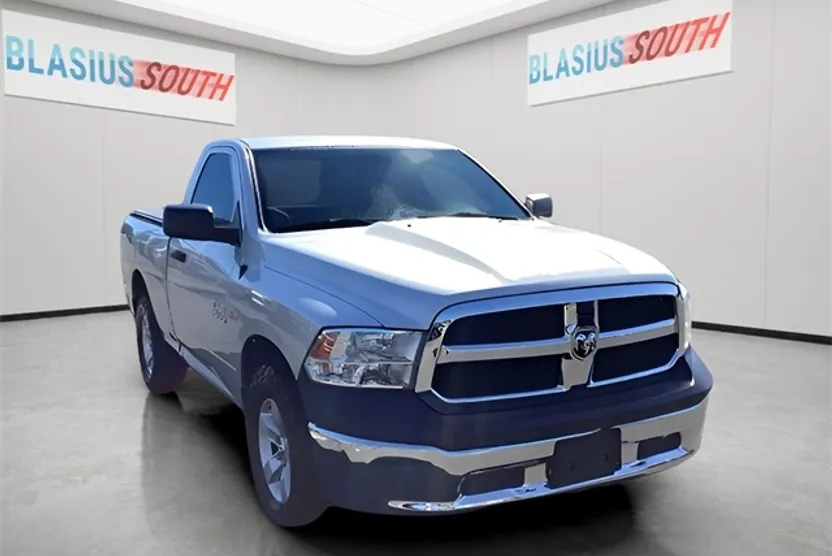 2016 Ram 1500 Tradesman photo 1