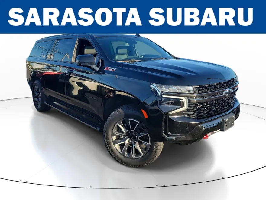 2021 Chevrolet Suburban Z71 photo 1