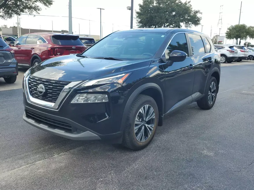 2023 Nissan Rogue SV photo 1
